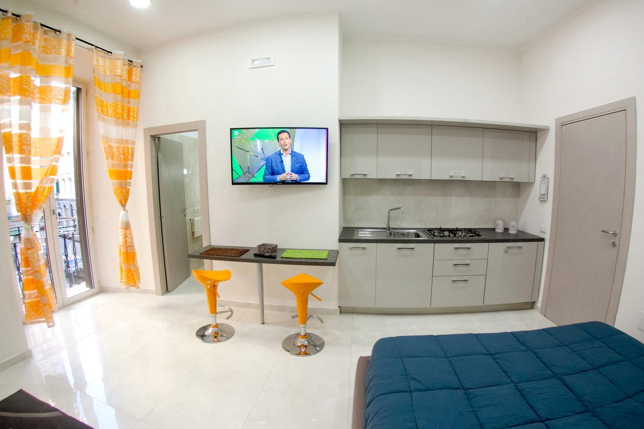 Appartement Casa Del Sol à Naples Extérieur photo